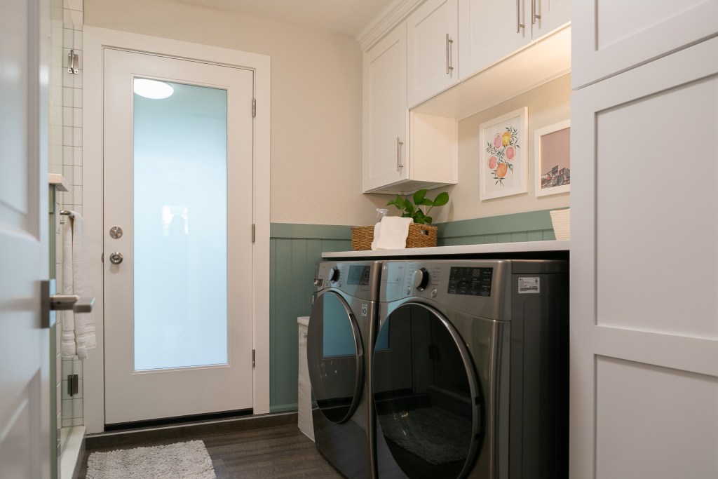 Everett Laundry & Bathroom Remodel - Rachel Poe Interior Design LLC